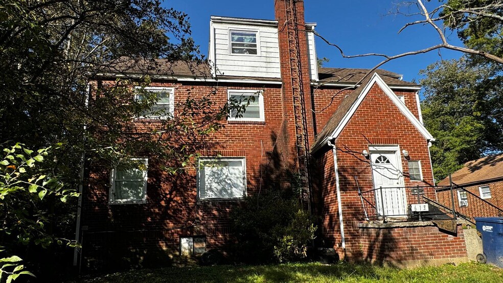 More Photos Of 613 S 16th St, Mount Vernon Apartments For Sale