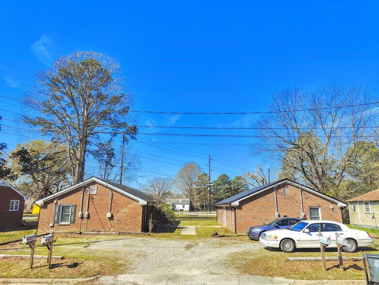 More Photos Of 520 Suburb St, Rocky Mount Apartments For Sale