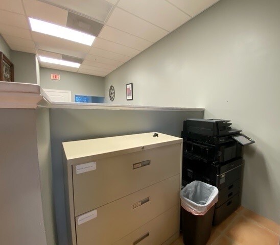 More Photos Of 3307 Northlake Blvd, Palm Beach Gardens Office For Sale