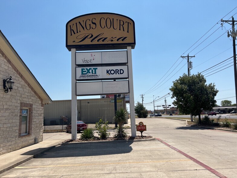 More Photos Of 4003 W Stan Schlueter Loop, Killeen Medical For Sale