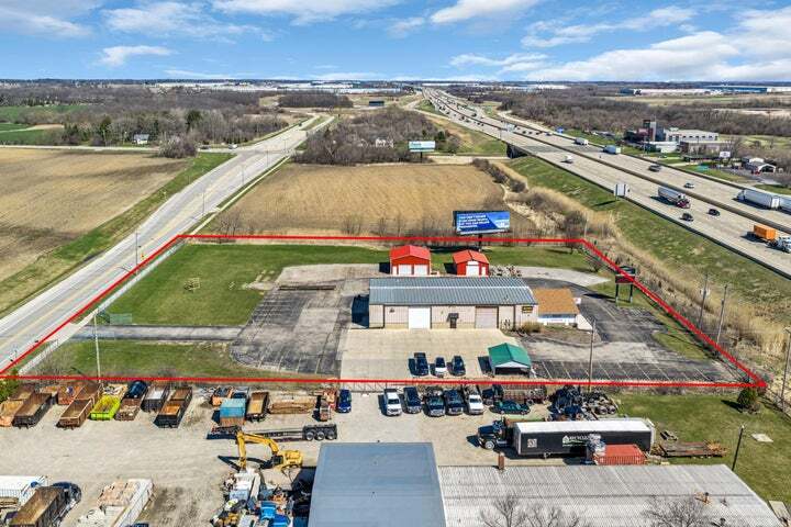 More Photos Of 6221 122nd Ave, Kenosha Warehouse For Lease