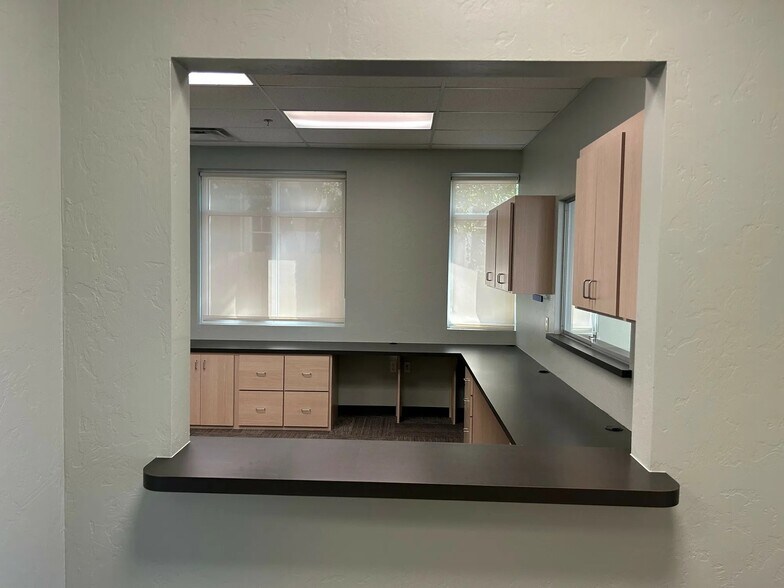 More Photos Of 1226 N Shartel Ave, Oklahoma City Medical For Lease