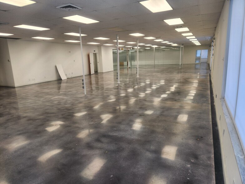 More Photos Of 601-623 E Atlantic Blvd, Pompano Beach Unknown For Lease