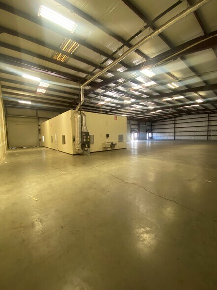 More Photos Of 5040 W Tharpe St, Tallahassee Unknown For Lease