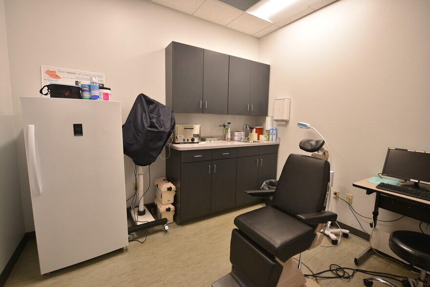 More Photos Of 2460 E Highway 50, Clermont Healthcare For Lease
