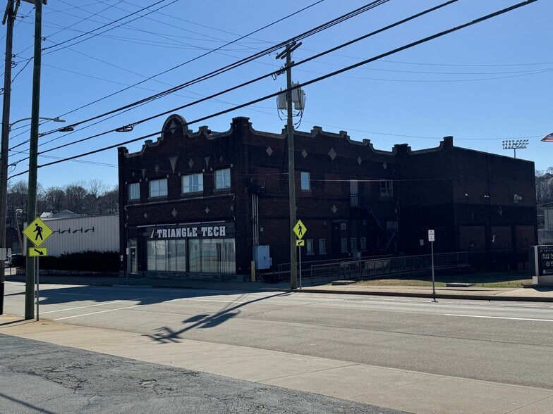 More Photos Of 222 E Pittsburgh St, Greensburg Specialty For Sale