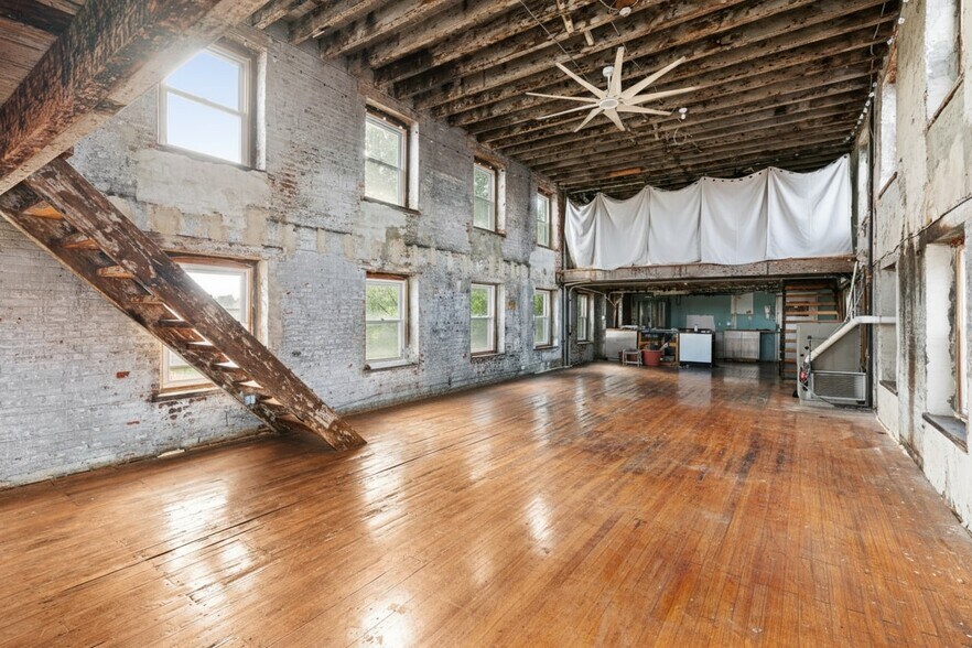 More Photos Of 153-59 W Jefferson st, Philadelphia Apartments For Sale