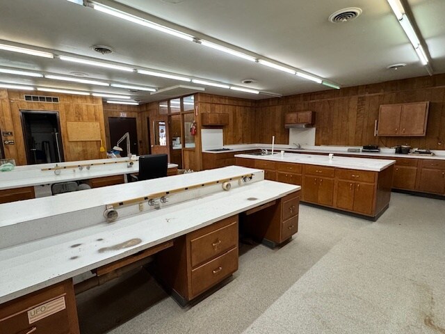 More Photos Of 626 S B St, Richmond Medical For Sale