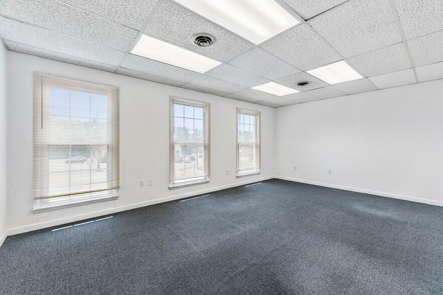 More Photos Of 330 Milltown Rd, East Brunswick Office For Sale