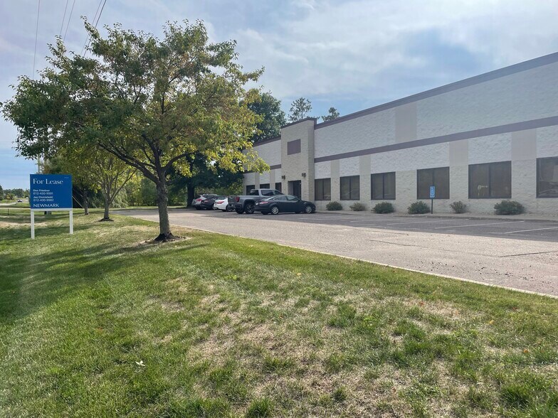 More Photos Of 6805 20th Ave S, Centerville Manufacturing For Lease