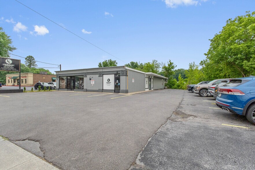 More Photos Of 430-434 S Main St, North Syracuse Freestanding For Sale