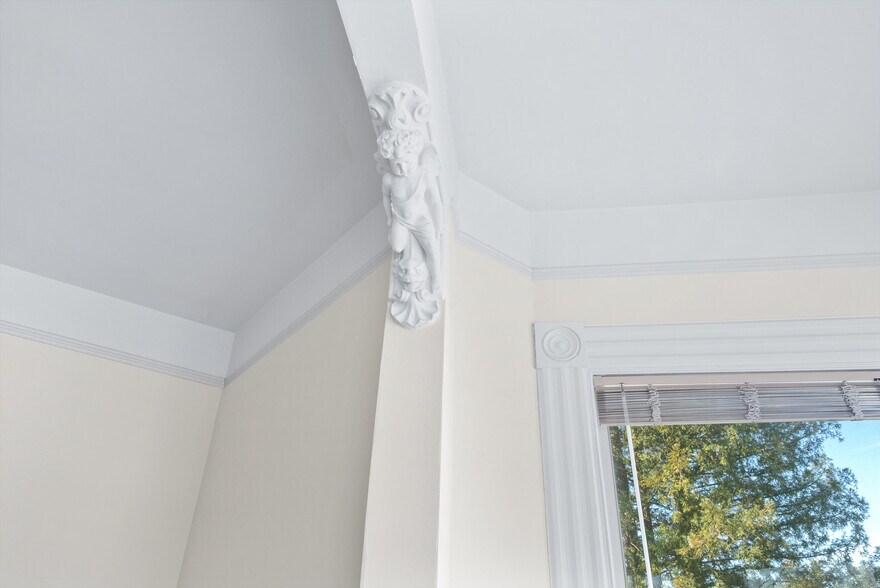 More Photos Of 603 Mission St, Santa Cruz Office For Sale