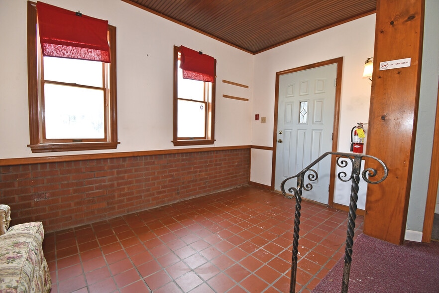 More Photos Of 1206 Brookline Blvd, Pittsburgh Medical For Sale