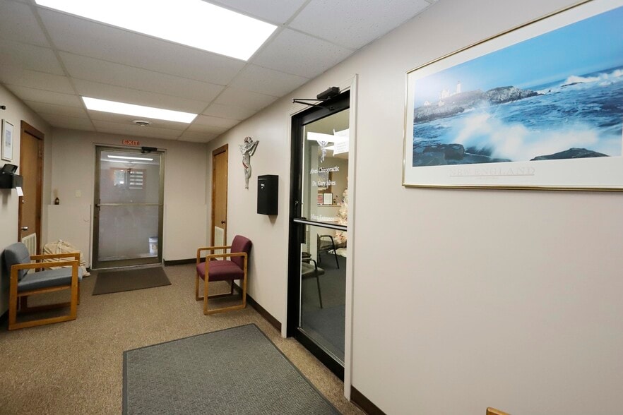 More Photos Of 1 Welby Rd, New Bedford Office For Sale