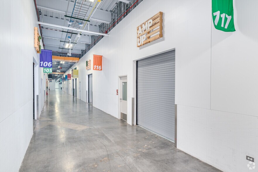 More Photos Of 1930 Innovation Way, Libertyville Manufacturing For Lease