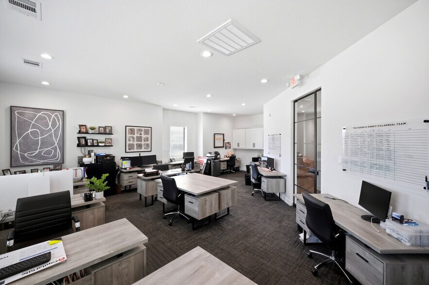 More Photos Of 23309 Kuykendahl Rd, Tomball Office For Sale