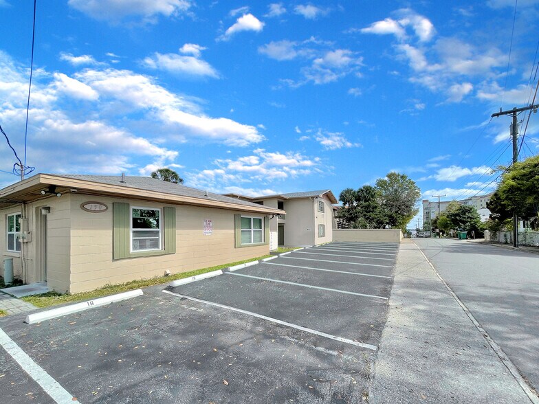 More Photos Of 150 Peachtree St, Cocoa Apartments For Sale