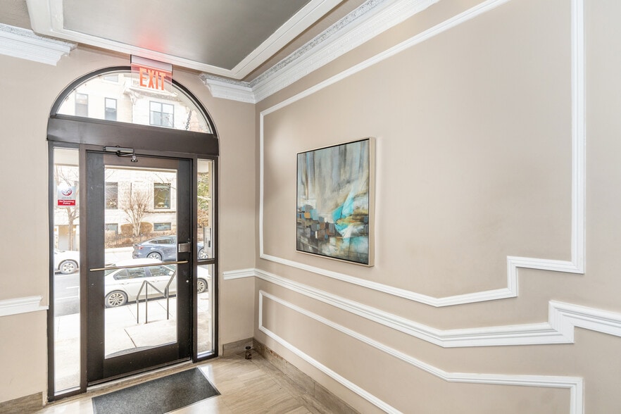 More Photos Of 1604 Q St NW, Washington Apartments For Sale