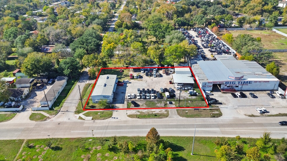 More Photos Of 7215 N Shepherd Dr, Houston Auto Repair For Sale