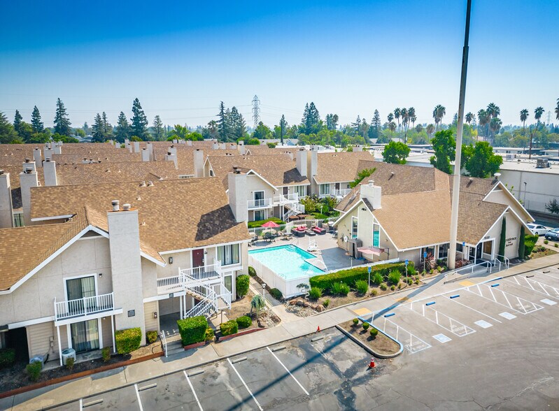 More Photos Of 1530 Howe Ave, Sacramento Hotel For Sale