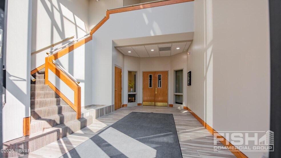 More Photos Of 49 E 4th St, Williamsport Medical For Lease