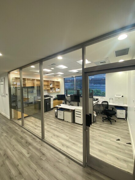 More Photos Of 18071 Fitch, Irvine Showroom For Sale