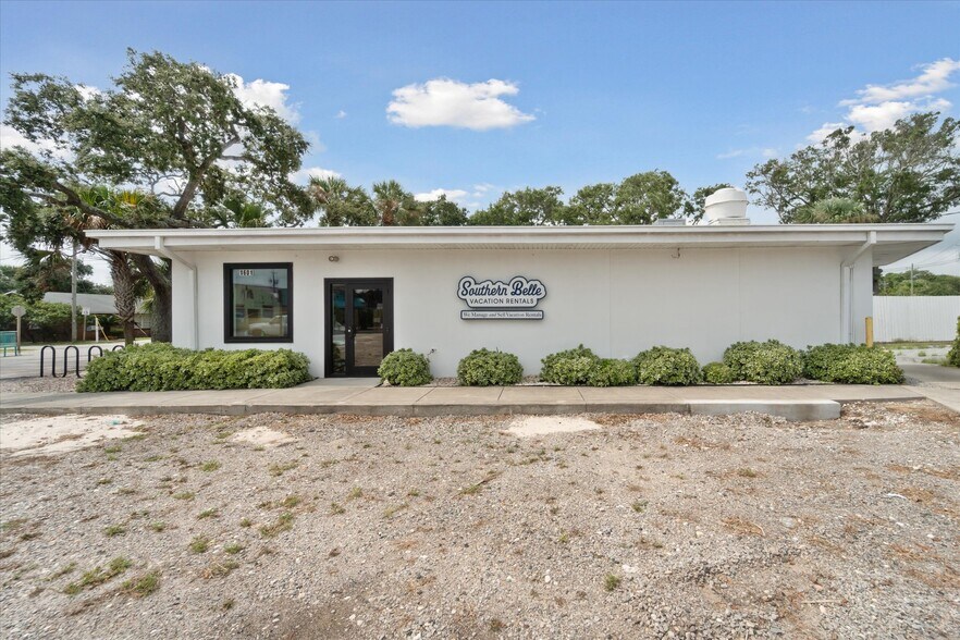 More Photos Of 1601 Butler Ave, Tybee Island Restaurant For Lease