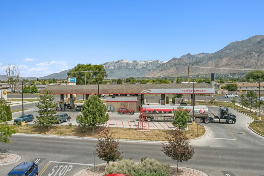 More Photos Of 1679 West State St, Pleasant Grove Service Station For Sale