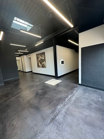 More Photos Of 640 Cepi Dr, Chesterfield Office For Sale