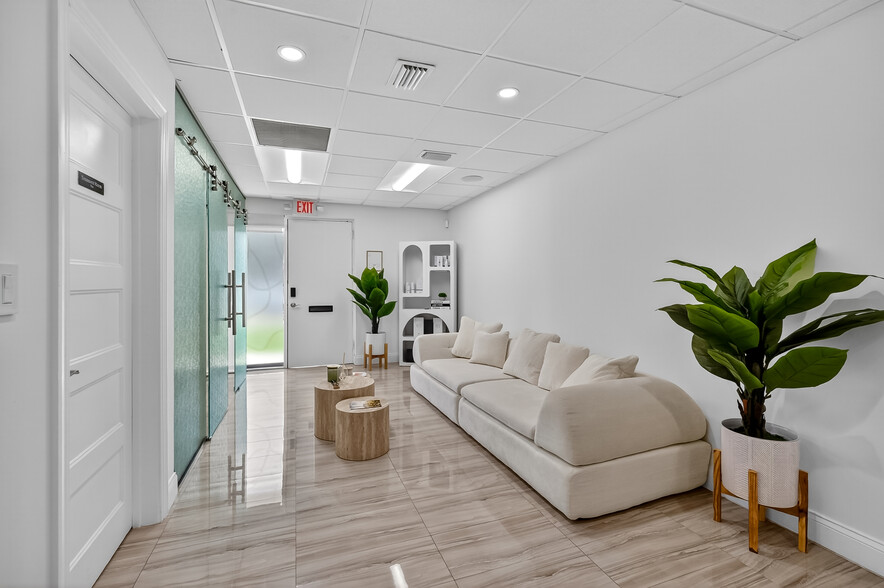 More Photos Of 201 N University Dr, Plantation Medical For Sale