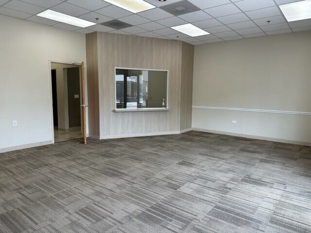 More Photos Of 2300-2350 W Higgins Rd, Hoffman Estates Unknown For Sale