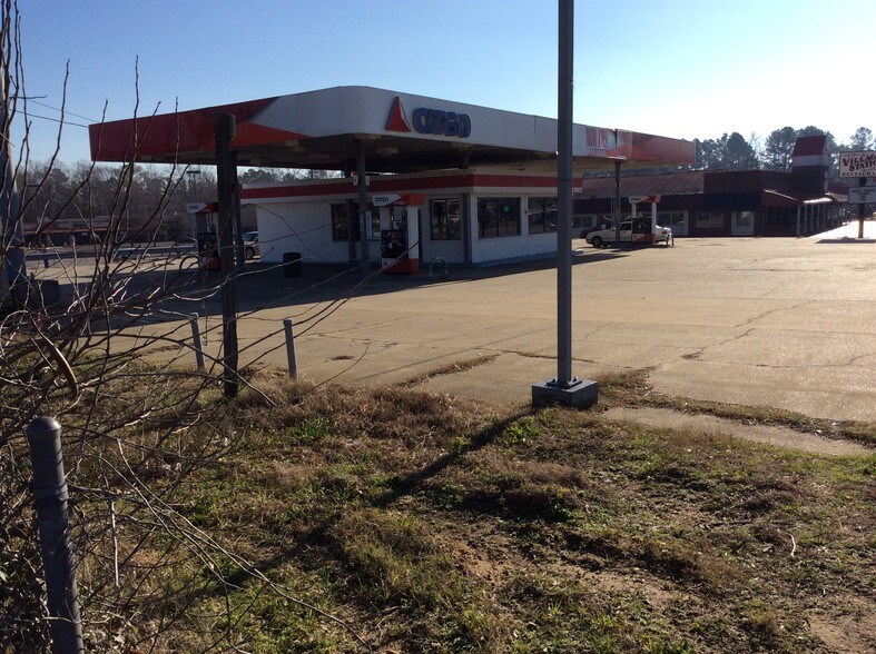 More Photos Of 2760 N Roberts Ave, Lumberton Convenience Store For Sale