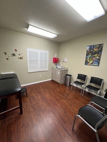 More Photos Of 16606 N Dale Mabry Hwy, Tampa Medical For Sale