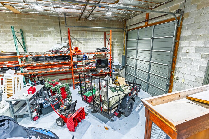 More Photos Of 430 Commerce Ln, West Berlin Showroom For Sale