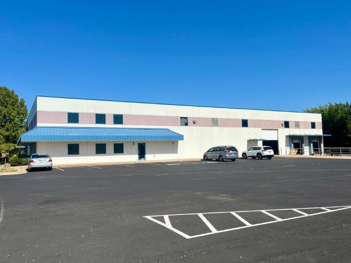 More Photos Of 1200 S Fretz Ave, Edmond Warehouse For Lease