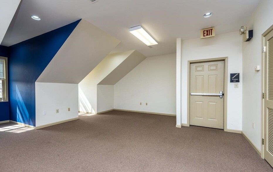 More Photos Of 3900 Mechanicsville Rd, Doylestown Loft Creative Space For Sale