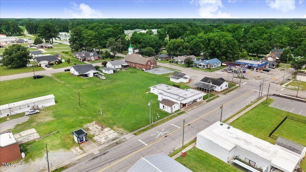 More Photos Of 103 Main St, Micro Specialty For Sale