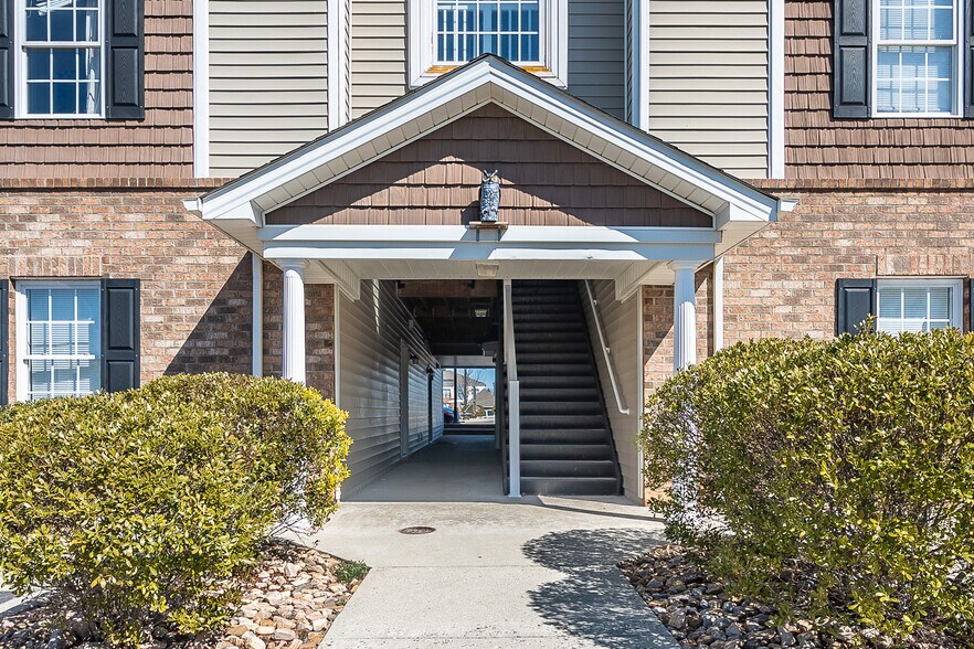 More Photos Of 301 Rotunda St, Lynchburg Apartments For Sale