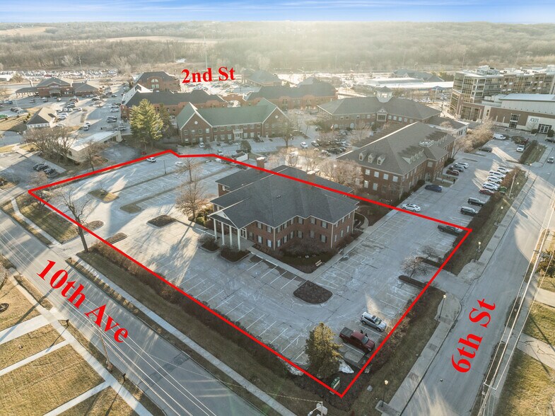 More Photos Of 520 10th Ave, Coralville Medical For Sale