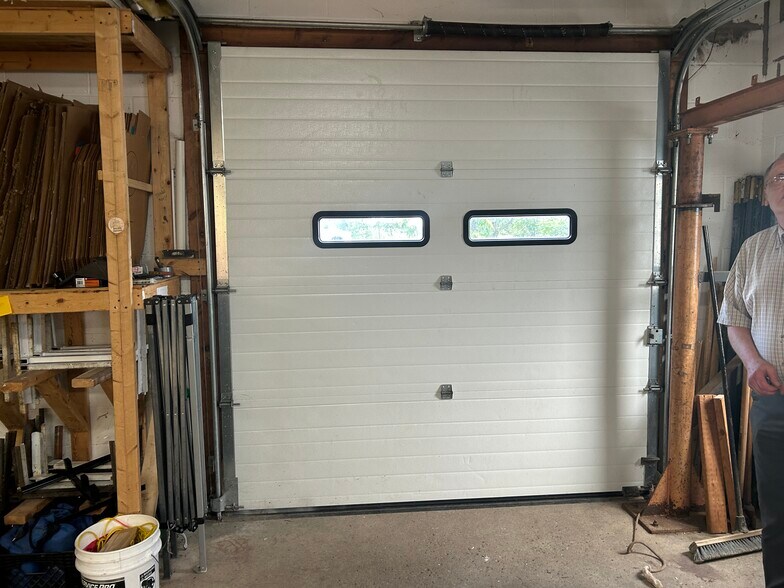 More Photos Of 300 Buell Rd, Rochester Loft Creative Space For Sale