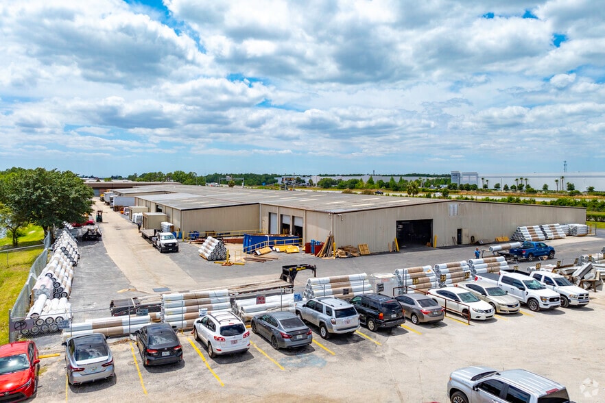 More Photos Of 10407 Rocket Blvd, Orlando Manufacturing For Sale