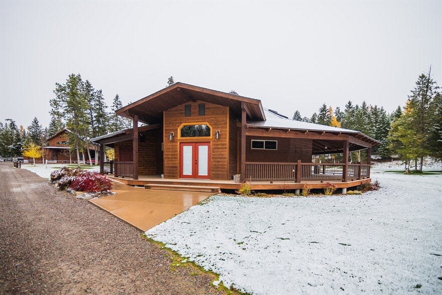 More Photos Of 1845 Hodgson Rd, Whitefish Hotel For Sale