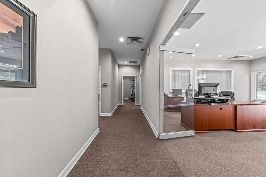 More Photos Of 4440 Tuck Rd, Loganville Research And Development For Sale