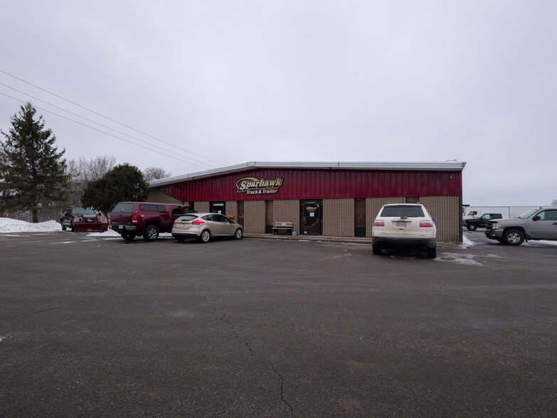 More Photos Of 511 25th Ave N, Wisconsin Rapids Office For Sale