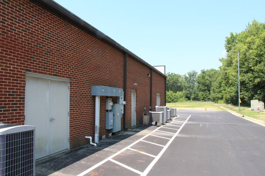 More Photos Of 2473-2493 Wendell Blvd, Wendell Freestanding For Sale