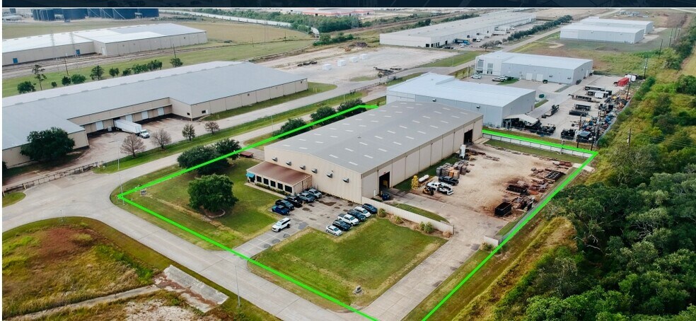 Primary Photo Of 3911 Cedar Blvd, Baytown Warehouse For Sale