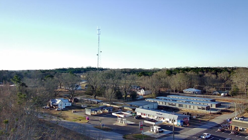 More Photos Of 8665 Maysville Rd, Maysville Self Storage For Sale