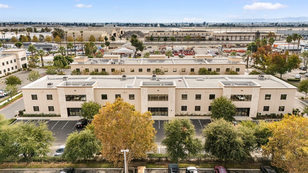 More Photos Of 1795 E Holt Blvd, Ontario Showroom For Sale