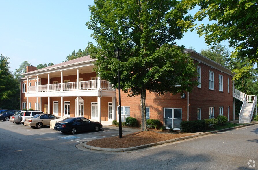 Primary Photo Of 1215 Hightower Trl, Atlanta Medical For Sale
