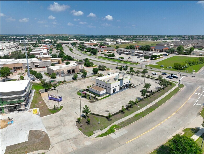 More Photos Of 1501 W Hebron Pky, Carrollton Fast Food For Sale